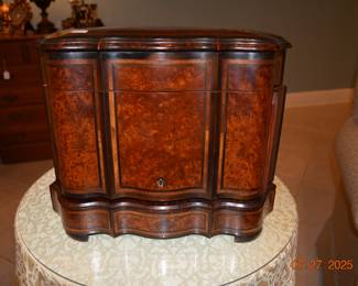 Antique French Cave a Liquor - Liquor cabinet