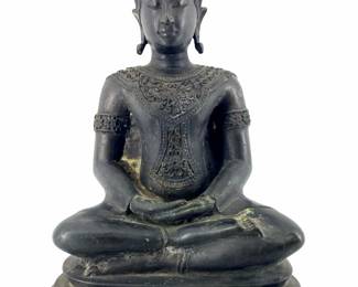 Chinese Bronze Meditating Buddha Sculpture