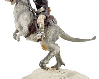 LE Gentle Giant Star Wars Han Solo on Tauntaun