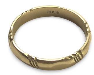 14Kt Yellow Gold Engraved Men’s Wedding Band Ring