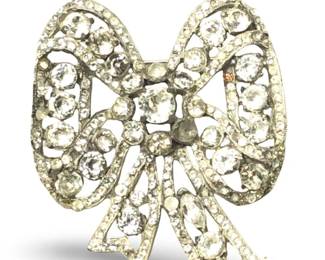 Early Eisenberg Silver Ribbon Rhinestone Brooch