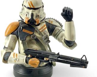 LE Gentle Giant Star Wars Airborne Trooper
