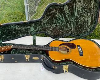Guitar signed by Eric Clapton