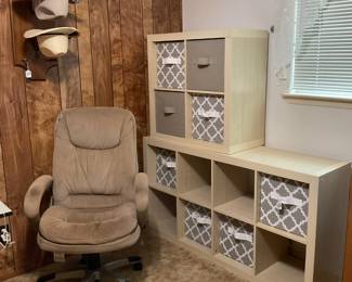 Small cubicle with 4 bins-31x30x15. Large cubicle with 4 bins-58x31x15. Beige office desk