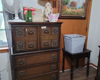 Vintage Chest of Drawers