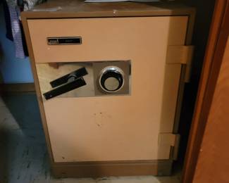 Montgomery Ward Safe