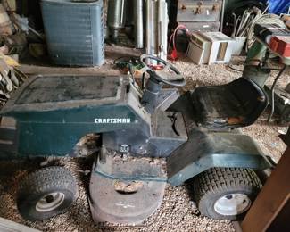 Craftsman Riding Lawn Mower