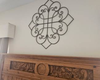Queen bed