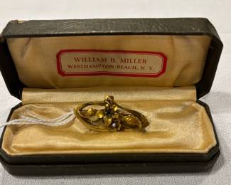10k gold Antique Pin