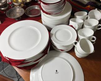 Wedgewood White Service