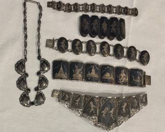 Sian Pieces