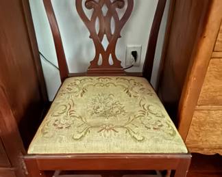 Lovely Chippendale Side Chair