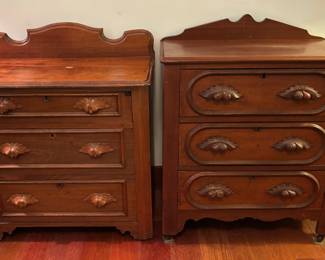 Small Walnut Washstand 'Sisters'