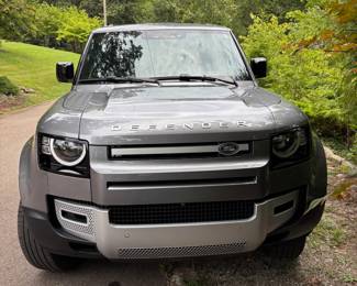 2023 Land Rover Defender 90 - 11,700 Miles- I4 engine