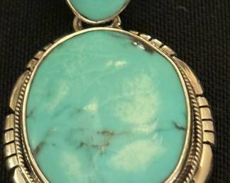 turquis pendant