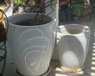 white pots