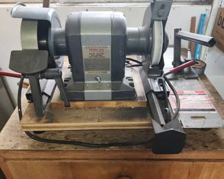 Craftsman 1/3 HP Bench Grinder