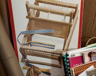 Brio Table Top Weaving Loom