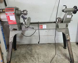 Nova 1624-44 Wood Lathe