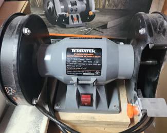 Terratek 6" Bench Grinder – Iem #PBG6