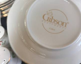 Gibson Christmas Dinnerware Set