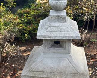 Japanese Style Pagoda Garden Statue