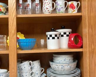 Noritake Stoneware "Strawberry Delight" Dinnerware Set