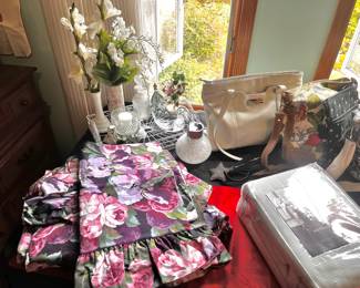 Rosetti Cream Shoulder Bag