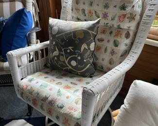 White Wicker Swivel Chair