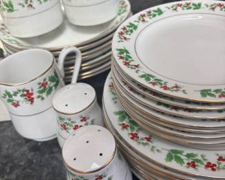Gibson Christmas Dinnerware Set