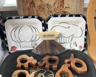 Pair of Carrie Olsen Garrard "Chef Hat" Desert Plates, Set of 5 Wood Carved Animal Napkin Rings, Alaska Rocker Ulu Knife