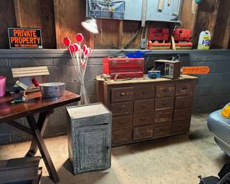 Cabinet, Tool Box
