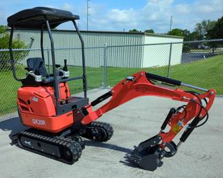 2025 CFG Model QK20R Mini Excavator - Unused