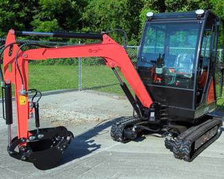 2025 CFG Model QNT50R Mini Excavator With Cab - Unused