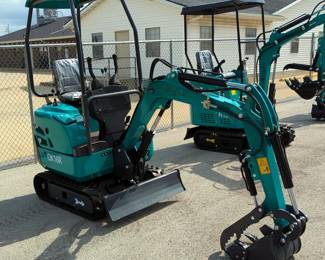 2025 CFG Model QK16R Mini Excavator - Unused