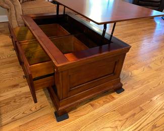 Coffee table that expands lift top and additional drawers