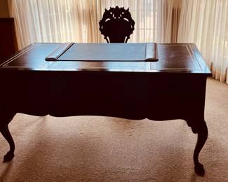 VERY NICE DESK