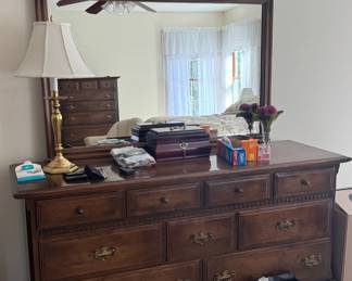 DRESSER WITH MIRROR