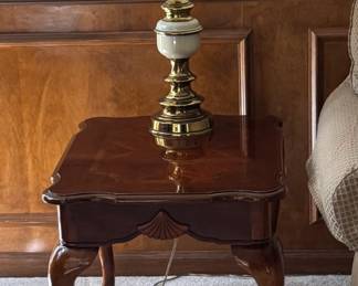 PAIR OF END TABLES AND MATCHING LAMPS