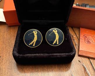 Golf cuff links