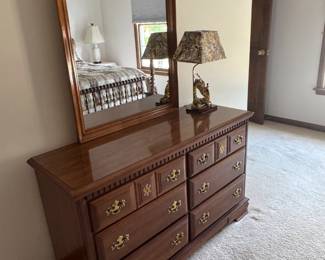 DRESSER WITH MIRROR