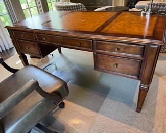 Ethan Allen leather-top desk 30"h x 66"w x 34"d