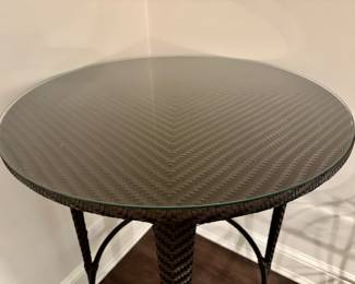 Woodbridge Ventana indoor/outdoor pub table 42"h x 36" diameter