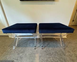 Pr. stools 19"h x 24"w x 19"d