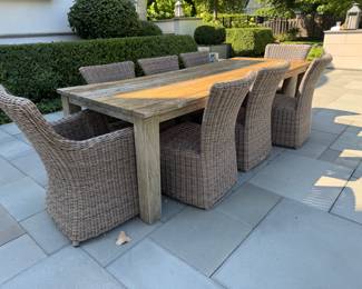 Kingsley-Bate patio harvest table & 8 woven chairs - includes off-white cushions table 30"h x 8' long x 39.5" d