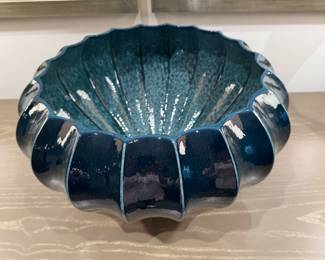 Global View Bowl 9"h x 14.5" diameter