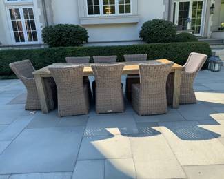 Kingsley-Bate patio harvest table & 8 woven chairs - includes off-white cushions table 30"h x 8' long x 39.5" d
