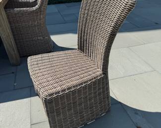 Kingsley-Bate patio harvest table & 8 woven chairs - includes off-white cushions table 30"h x 8' long x 39.5" d