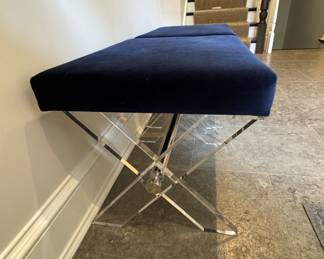 Pr. stools 19"h x 24"w x 19"d