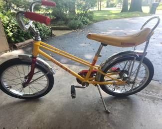 Schwinn Stingray 1980 2 Tone Original Paint And  Banana Seat 